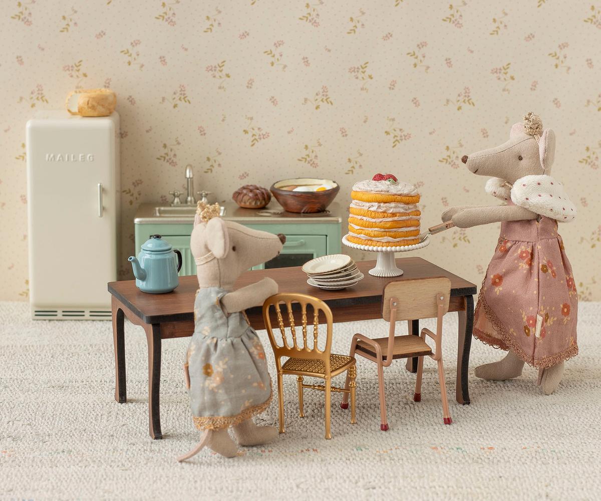 Maileg Fridge Mouse Off-White