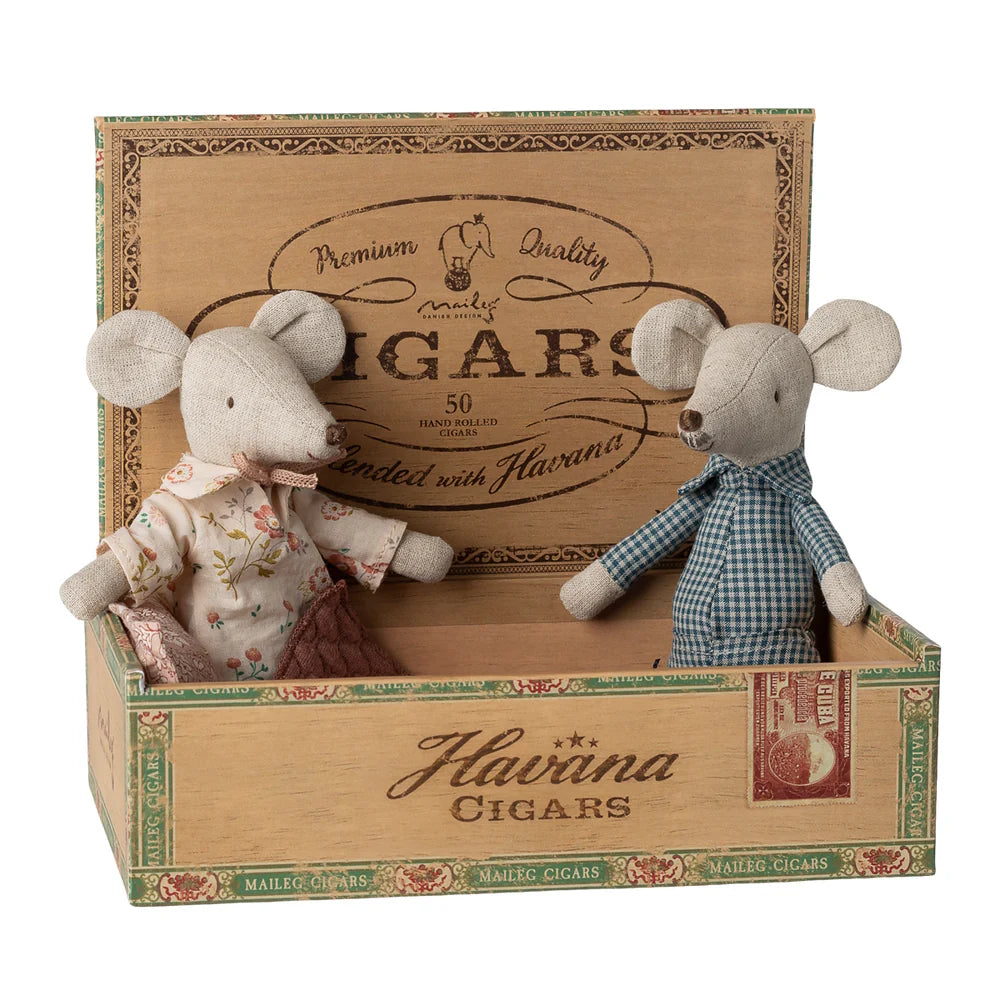 Maileg Grandma & Grandpa Mice in Cigar Box