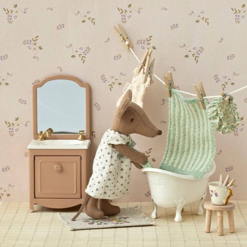 Maileg Bathtub Mouse 2024