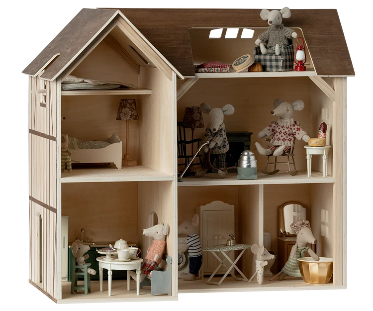 Maileg Mouse Hole Farmhouse Collection