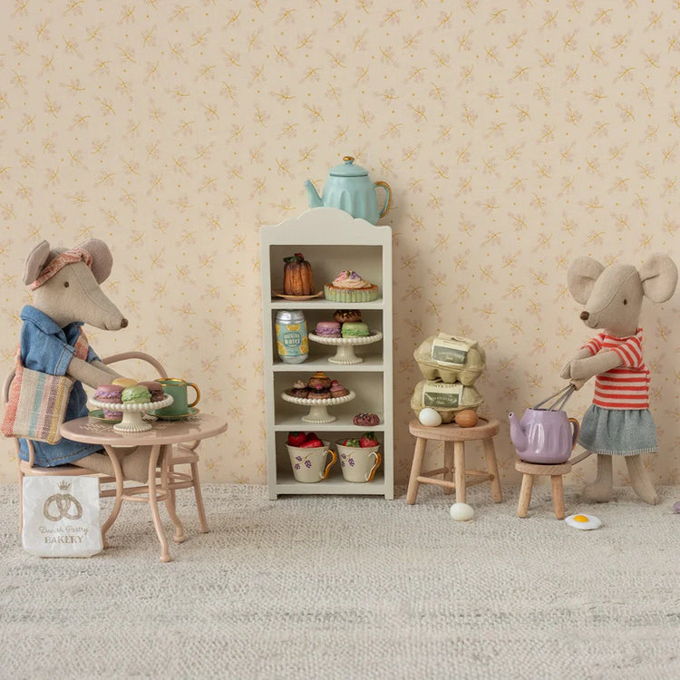 Furniture & Decor Collection