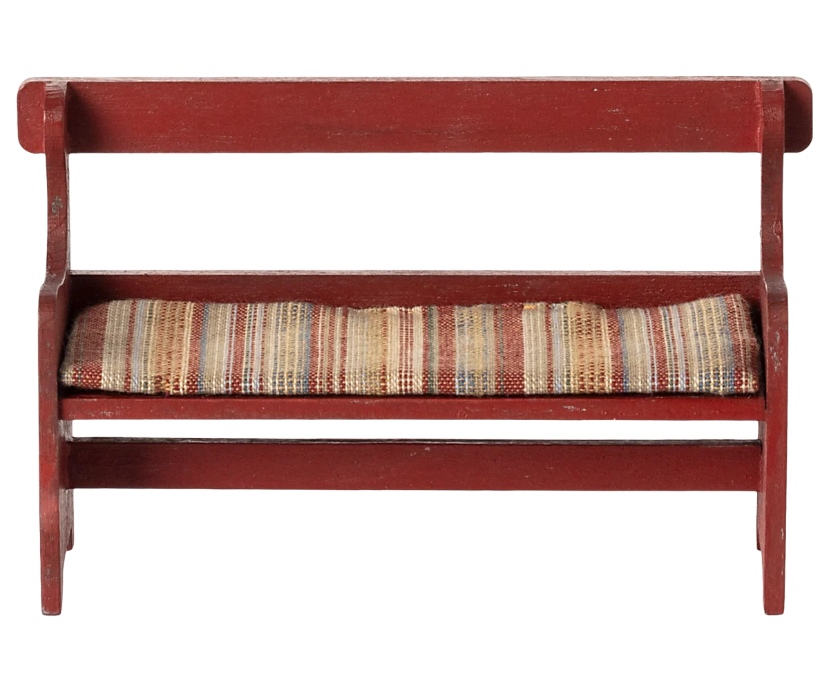 Maileg Bench Mouse Red