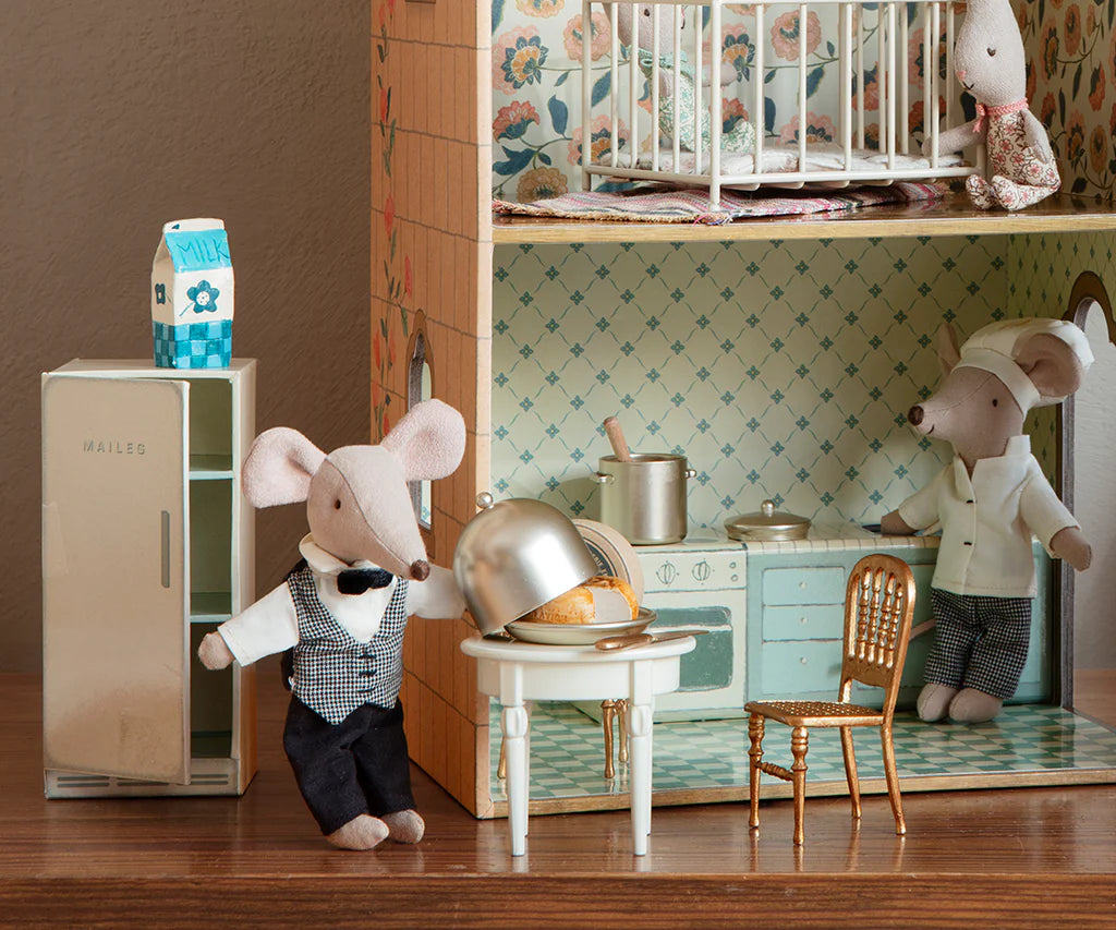 Maileg Waiter Mouse
