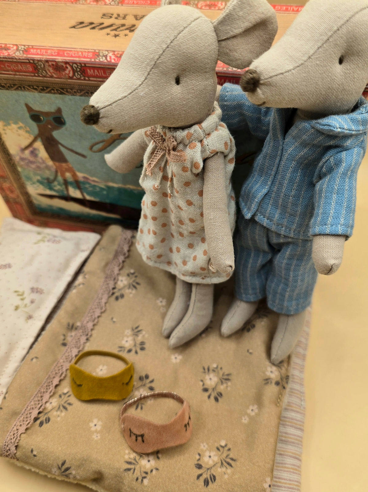 Maileg Mum & Dad Mice in Box 2025