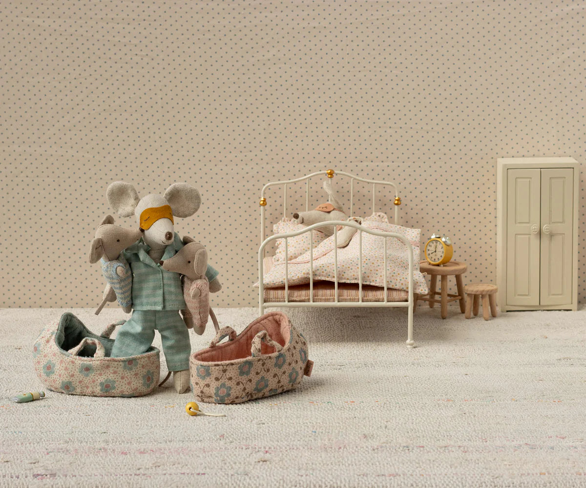 Maileg Baby Mouse in Carry Cot Rose