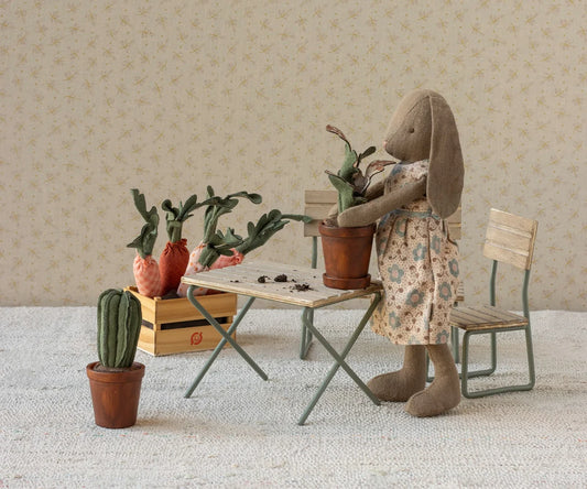 Maileg Garden Table Set Mini