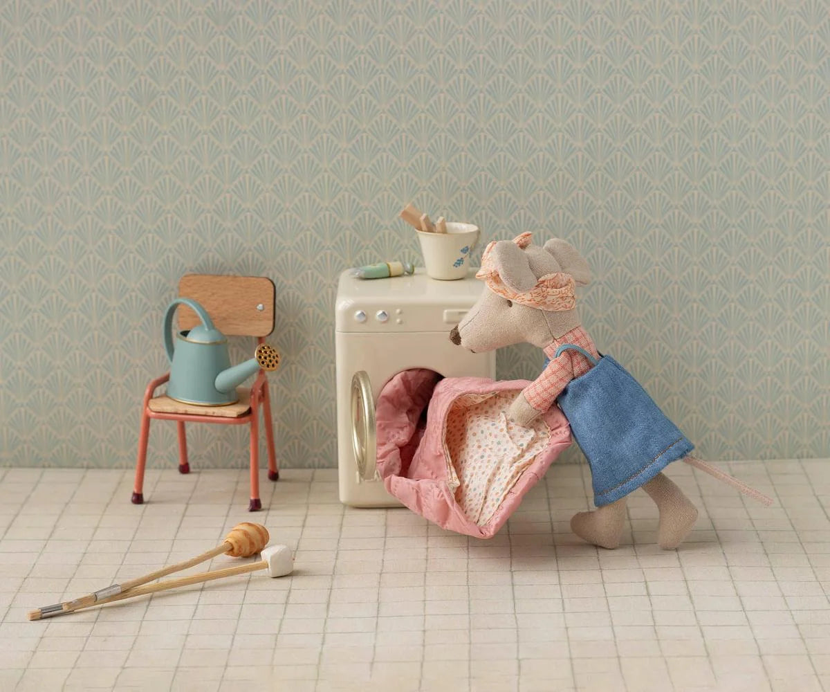 Maileg Chair Mouse Coral