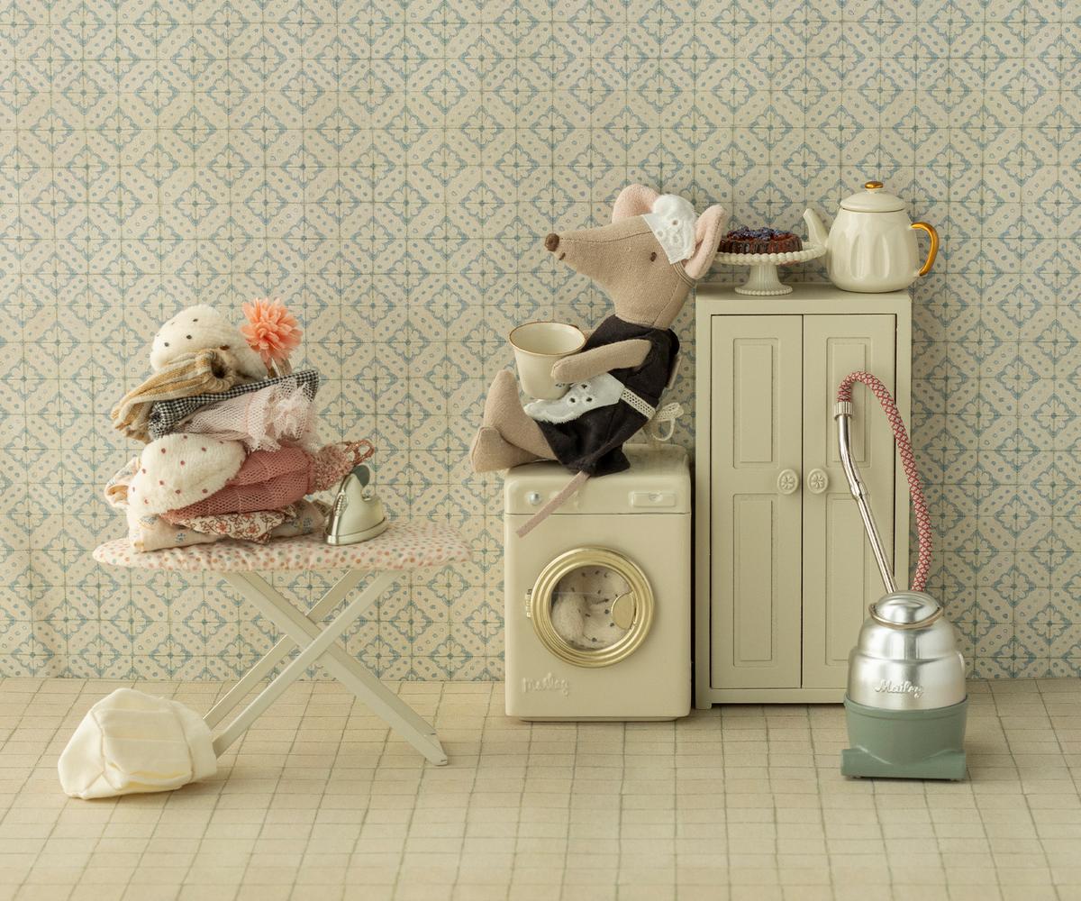 Maileg Iron & Ironing Board Mouse
