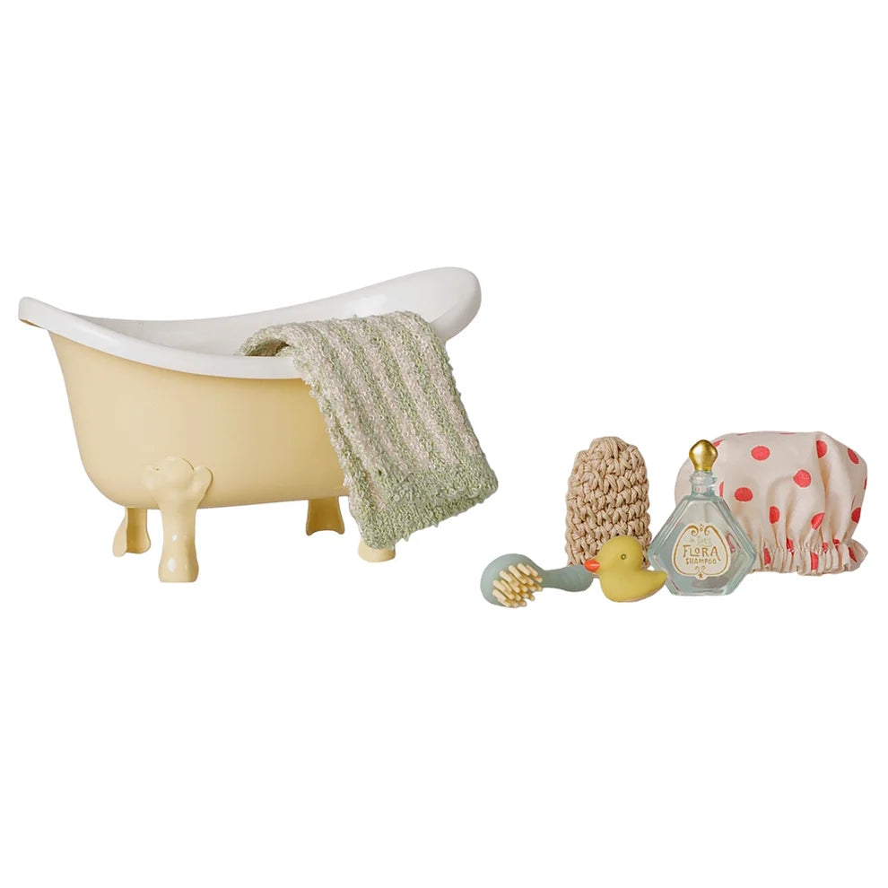 Maileg Bathtub Set Mouse Yellow
