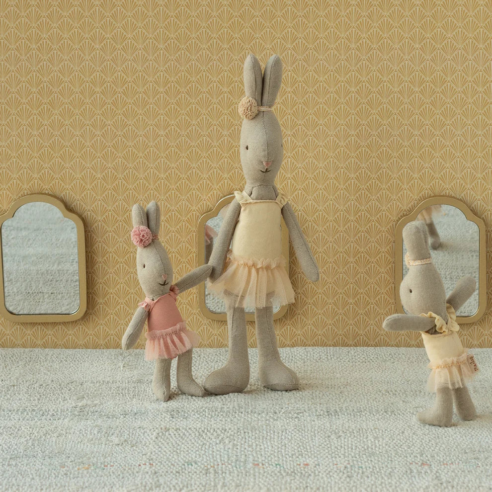 Maileg Rabbit Micro Ballet Suit & Skirt Rose
