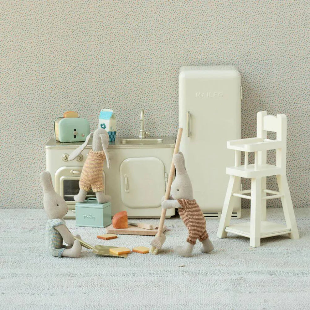 Maileg Miniature Bread Box
